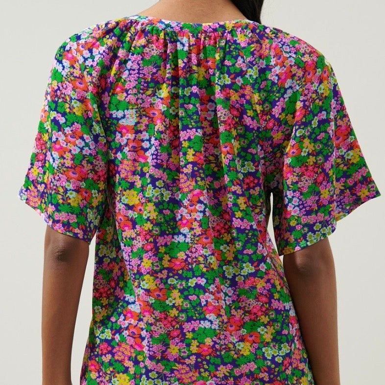 Raglan Tie Neck Blouse