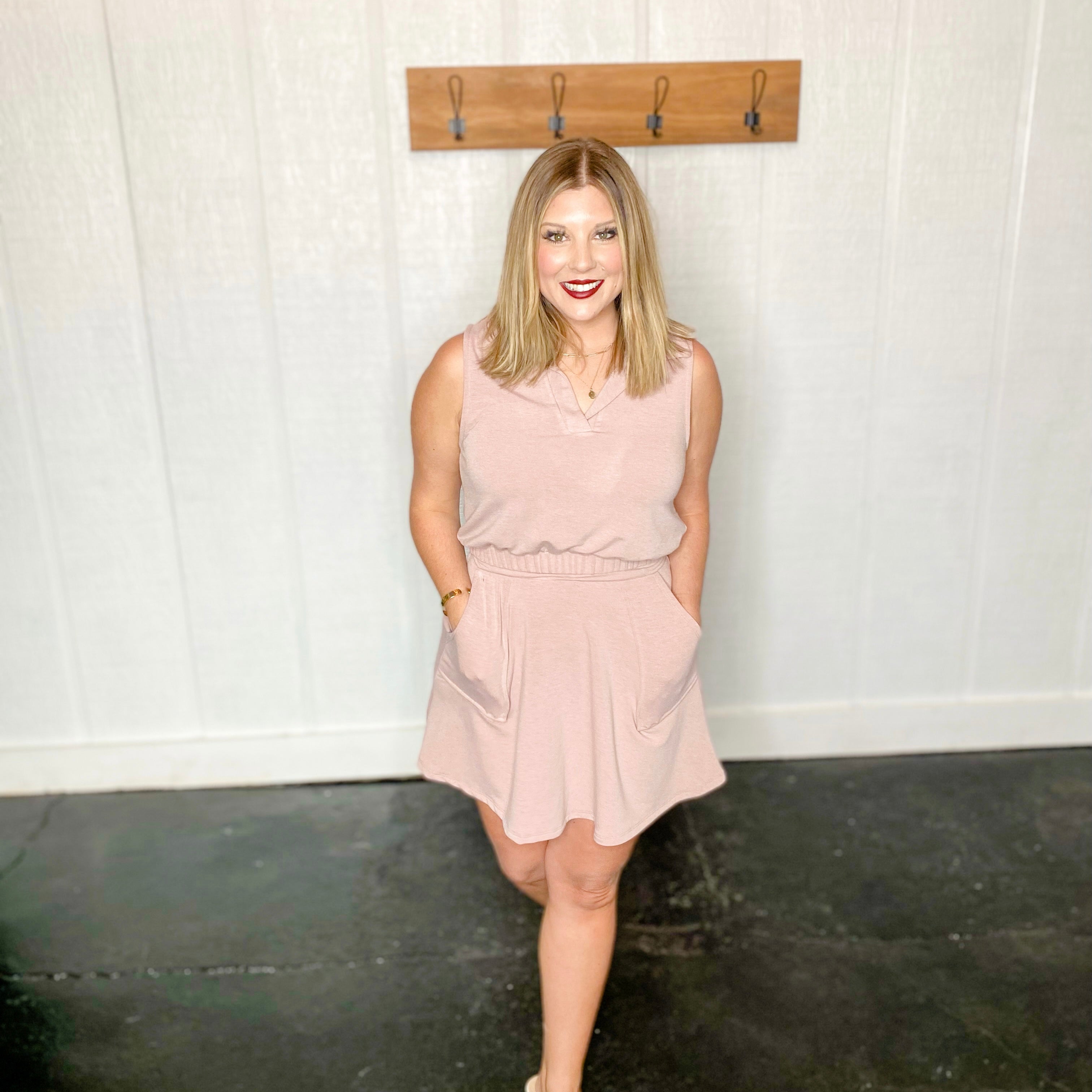 Dusty Blush Elastic Waist Front Pocket Skirt