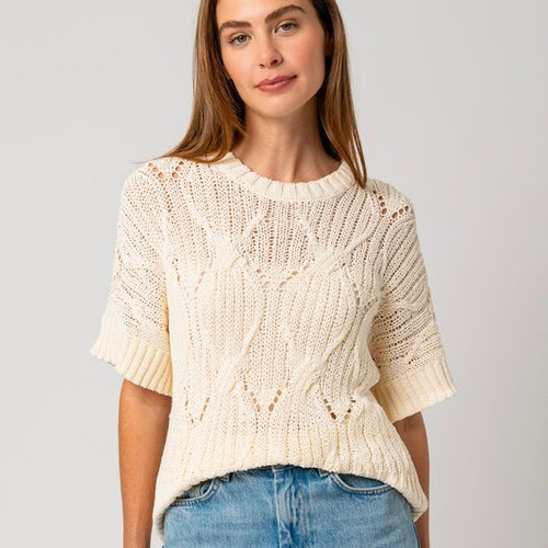 Round Neck Half Sleeve Cable Knit Top