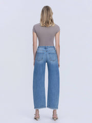 HIGH RISE MEDIUM WASH CUFFED BARREL JEANS