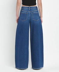 SUPER HIGH RISE PLEATED WIDE JEANS