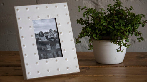 Axl Raised Dot Farmhouse Cream Metal 4x6 Photo Picture Frame
