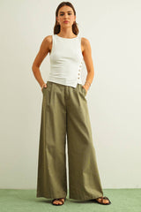 RIBBED S/L BUTTON DETAIL ON THE SIDE TOP