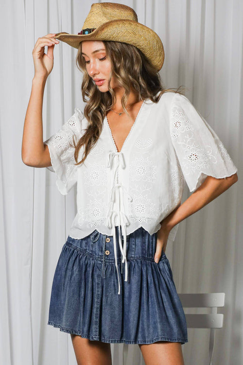 Scalloped Edge Detailing 100%Cotton Eyelet Lace Top VT83093