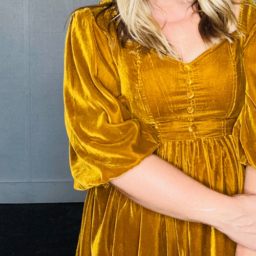 Amber Sweetheart Velvet Mini Dress