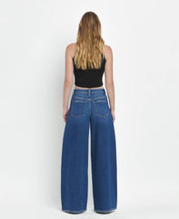 SUPER HIGH RISE PLEATED WIDE JEANS