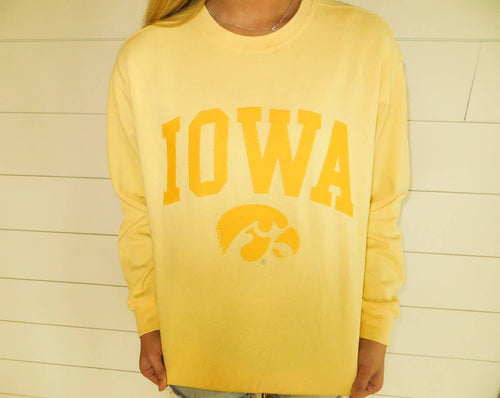 IOWA HAWKEYE APPLIQUE YELLOW MONOCHROMATIC SWEATSHIRT 