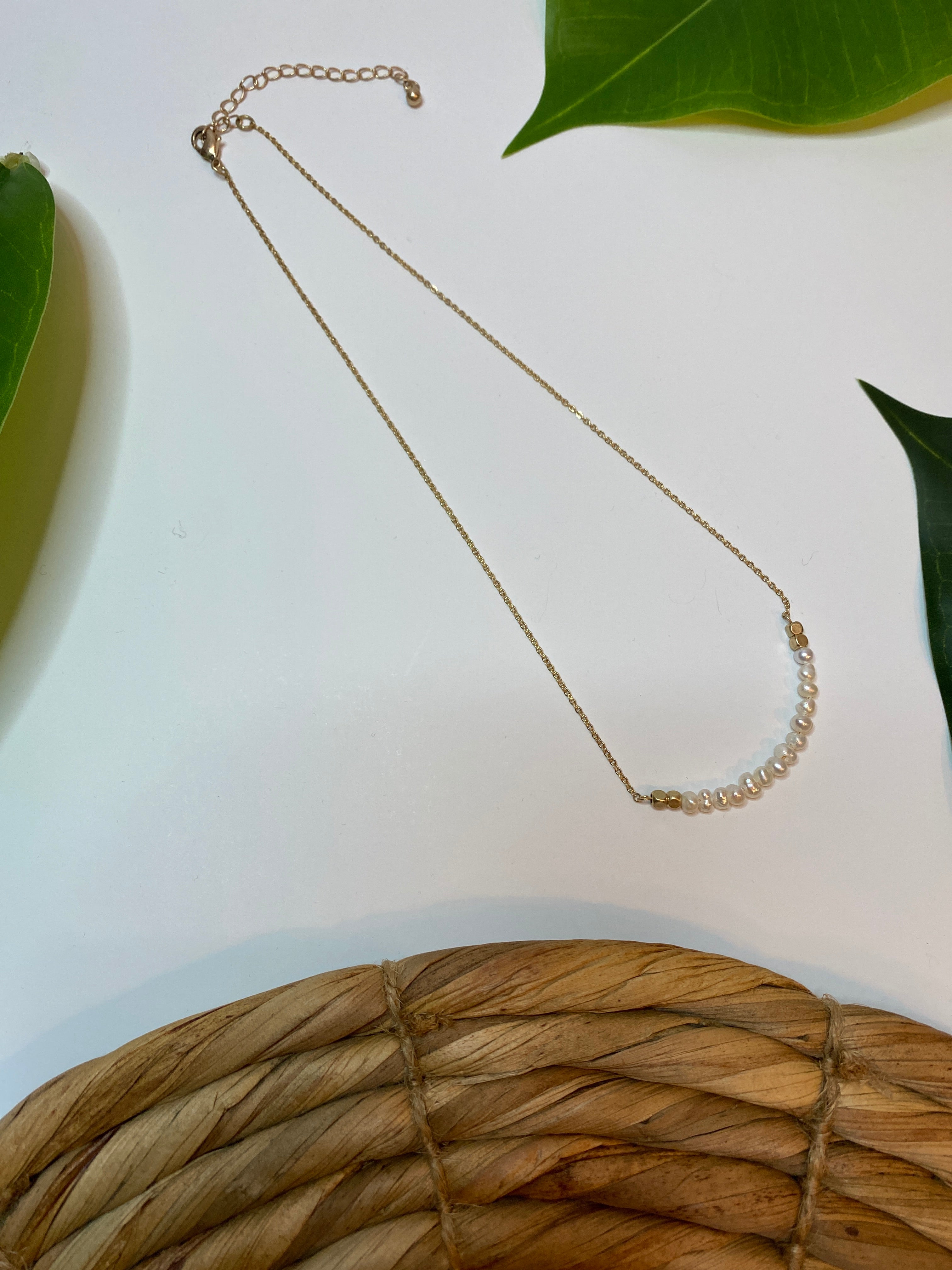Pearl Rounded Bar Necklace
